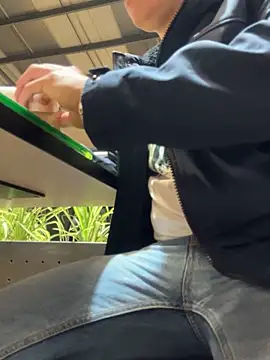 Kurtxxx22 online show from February 15, 2026, 11:45 pm