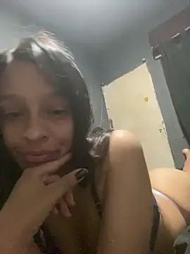 Snapshot of Evermorre chatting on February 12, 2026, 11:55 pm Evermorre online show from February 12, 2026, 11:55 pm