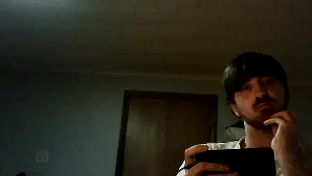 WyattL96 online show from August 6, 2026, 4:14 am