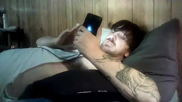 WyattL96 online show from August 6, 2026, 6:32 pm