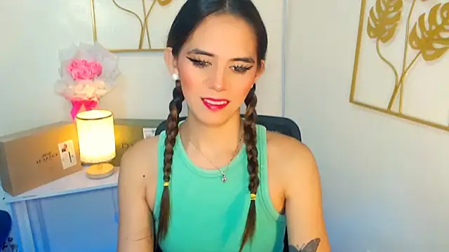 xPrecuioseChesca online show from October 9, 2025, 12:41 am