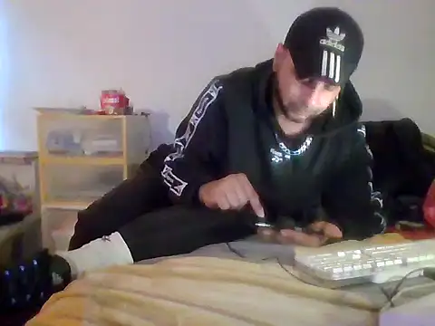 SmokedAlloy2 online show from September 14, 2025, 12:48 pm