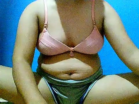 Snapshot of hotmom_pinay chatting on November 9, 2025, 8:45 am hotmom pinay online show from November 9, 2025, 8:45 am