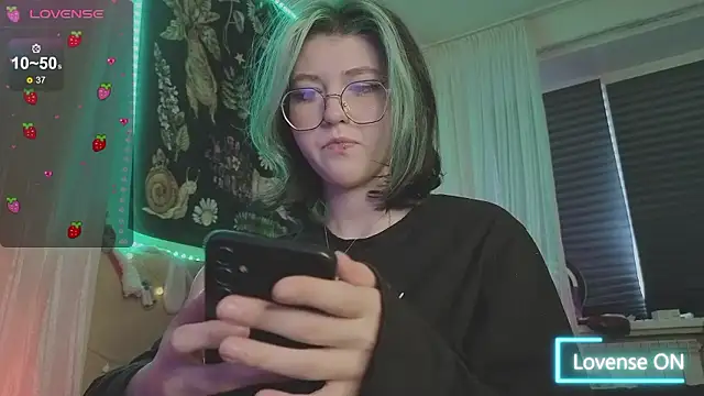 Miko Meow online show from March 25, 2026, 2:12 pm