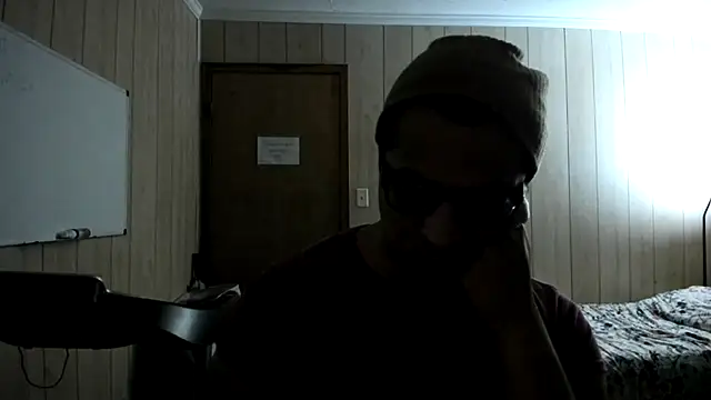 Snapshot of NaturalBeautyQueen chatting on October 3, 2025, 12:07 am NaturalBeautyQueen online show from October 3, 2025, 12:07 am