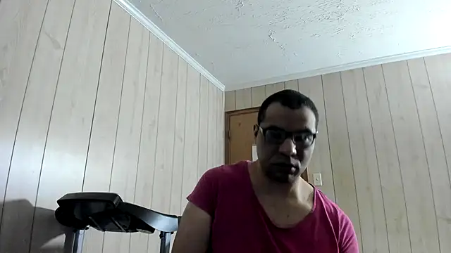 NaturalBeautyQueen online show from July 16, 2026, 12:11 pm