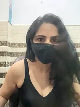 SashaPatel online show from March 27, 2026, 2:39 am