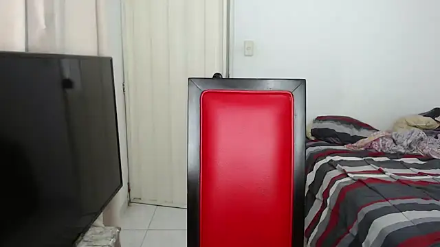 Alex mojica online show from November 19, 2025, 7:30 am