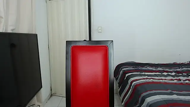 Alex mojica online show from November 26, 2025, 6:25 am