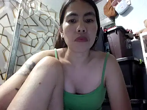 Deliciousgirl14 online show from March 6, 2026, 11:06 am