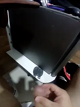 cherlebrow online show from September 13, 2025, 1:27 am