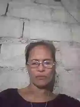 Snapshot of Kristen05 chatting on October 18, 2025, 2:07 pm Kristen05 online show from October 18, 2025, 2:07 pm