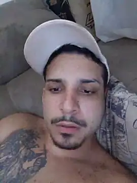 Snapshot of branquintatto chatting on September 22, 2025, 5:20 am branquintatto online show from September 22, 2025, 5:20 am