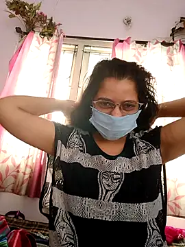 Snapshot of thanusi_2 chatting on March 2, 2026, 4:25 am thanusi 2 online show from March 2, 2026, 4:25 am