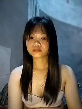 LinhNa999 online show from March 26, 2026, 12:44 pm