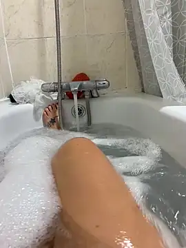 Snapshot of Anastasia-BlondeXX chatting on January 8, 2026, 5:37 pm Anastasia-BlondeXX online show from January 8, 2026, 5:37 pm