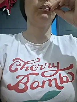 Snapshot of vaneza1999 chatting on October 24, 2025, 9:55 pm vaneza1999 online show from October 24, 2025, 9:55 pm