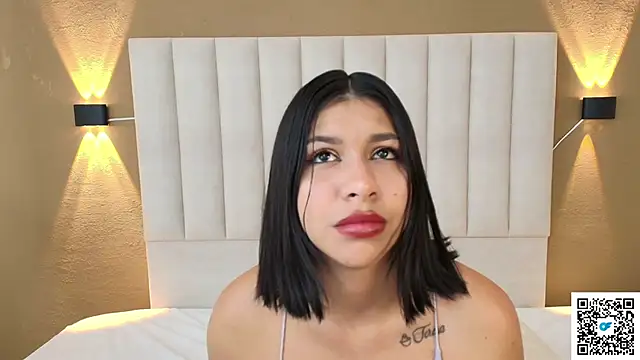 Snapshot of goddess_saori_ chatting on October 3, 2025, 11:57 pm goddess saori online show from October 3, 2025, 11:57 pm