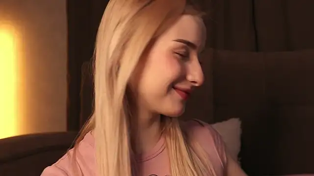 Nana Wilson online show from March 1, 2026, 5:09 am