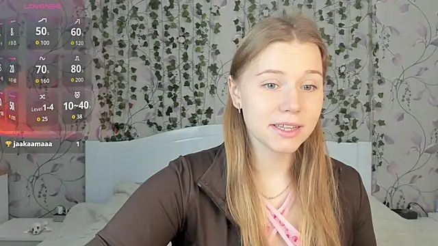  influensii  online show from November 11, 2025, 5:07 am