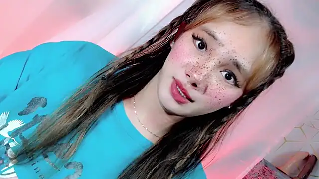 Sugarfucker20 online show from November 24, 2025, 12:05 pm