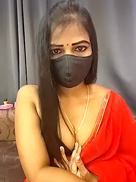 Misss-julli online show from December 2, 2025, 8:52 am