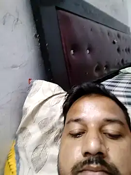 Snapshot of sumit_19 chatting on October 4, 2025, 10:35 am sumit 19 online show from October 4, 2025, 10:35 am