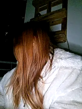 SlimBellaa online show from October 3, 2025, 9:01 pm