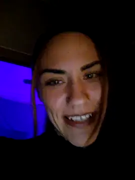 SlimBellaa online show from November 23, 2025, 10:42 pm