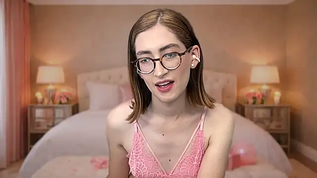 rousseblossom online show from March 8, 2026, 10:24 pm