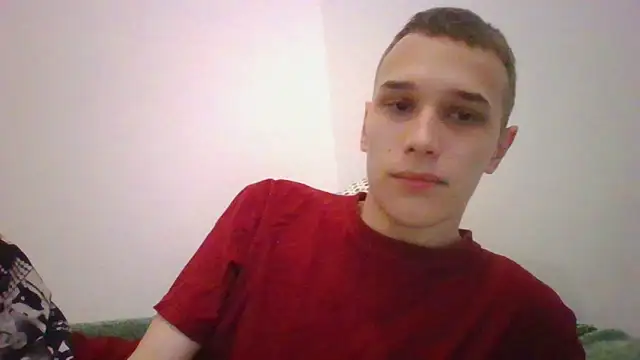 Snapshot of your___honeyy chatting on November 11, 2025, 8:58 am your honeyy online show from November 11, 2025, 8:58 am