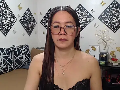 TheMISTRESSx69 online show from February 1, 2026, 1:09 pm