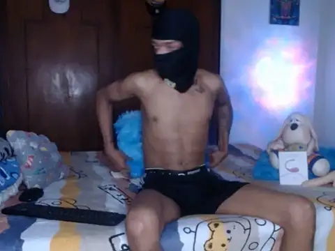 Snapshot of Sexy_hotlatin25 chatting on December 2, 2025, 9:32 pm Sexy hotlatin25 online show from December 2, 2025, 9:32 pm