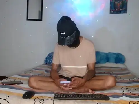 Snapshot of Sexy_hotlatin25 chatting on December 3, 2025, 5:11 pm Sexy hotlatin25 online show from December 3, 2025, 5:11 pm