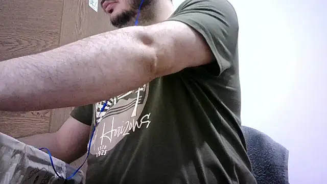 Snapshot of Black_Scorpion91 chatting on October 10, 2025, 5:34 pm Black Scorpion91 online show from October 10, 2025, 5:34 pm