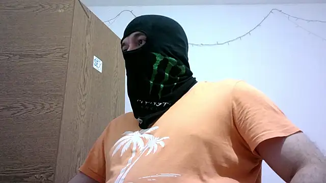 Snapshot of Black_Scorpion91 chatting on October 26, 2025, 6:25 pm Black Scorpion91 online show from October 26, 2025, 6:25 pm