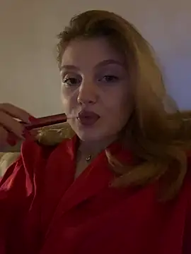 Emaline Fane online show from November 4, 2025, 6:51 pm