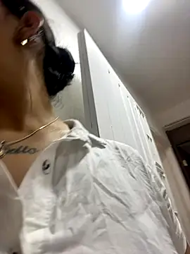 Snapshot of Mia_garcia28 chatting on October 9, 2025, 12:58 pm Mia garcia28 online show from October 9, 2025, 12:58 pm