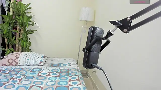 Snapshot of ikaweri chatting on October 20, 2025, 9:54 am ikaweri online show from October 20, 2025, 9:54 am