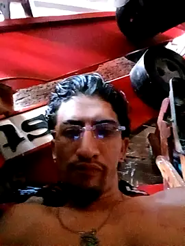  alexx 69  online show from October 6, 2025, 7:44 pm