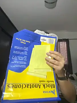 Snapshot of Lana_Herondale chatting on September 24, 2025, 9:29 pm Lana Herondale online show from September 24, 2025, 9:29 pm