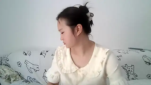 Snapshot of Belinda66 chatting on October 10, 2025, 5:39 am Belinda66 online show from October 10, 2025, 5:39 am