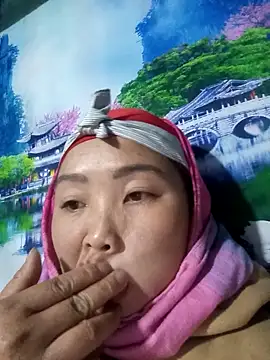 PhamPhung online show from February 11, 2026, 9:25 am