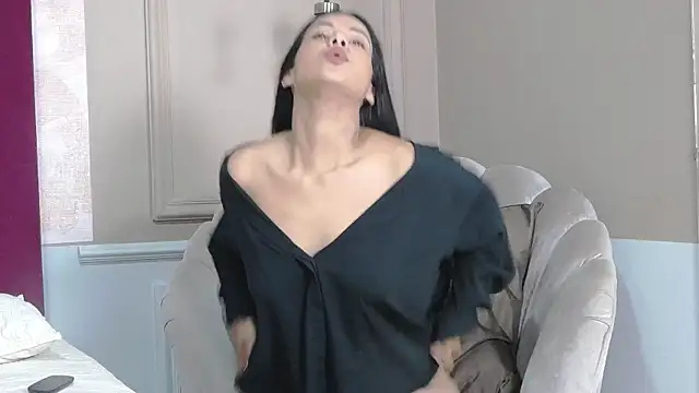 Snapshot of CaraVelvet chatting on September 29, 2025, 1:27 pm CaraVelvet online show from September 29, 2025, 1:27 pm