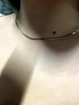 Amy azaela online show from November 15, 2025, 7:54 pm