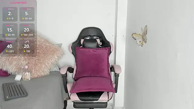 mari-ross online show from April 16, 2026, 2:01 am