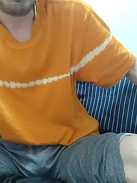 kensan43 online show from September 10, 2025, 10:37 am