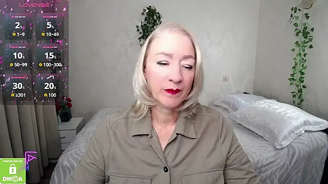 Snapshot of hunters_woman chatting on September 26, 2025, 11:58 am hunters woman online show from September 26, 2025, 11:58 am