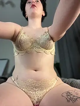 Snapshot of RinaShy chatting on September 26, 2025, 5:11 am RinaShy online show from September 26, 2025, 5:11 am