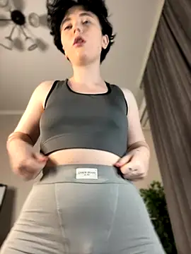 Snapshot of RinaShy chatting on October 12, 2025, 5:06 am RinaShy online show from October 12, 2025, 5:06 am